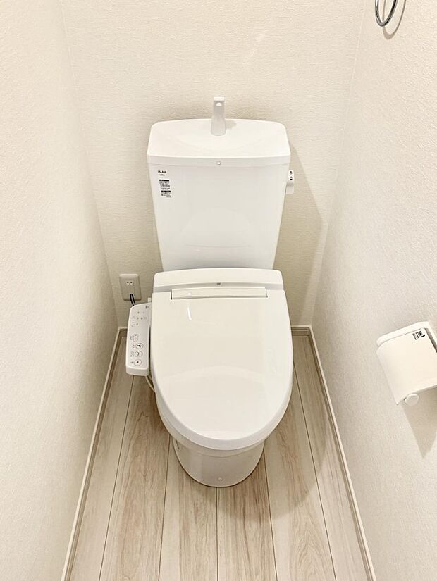 【トイレ】■毎日使う場所だからこそ、清潔感溢れる空間