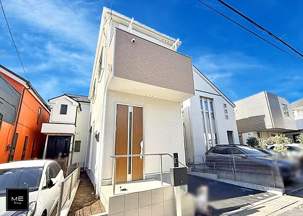 【現地外観写真】■家族みんなが笑顔で過ごせる、安心感のある住まい
