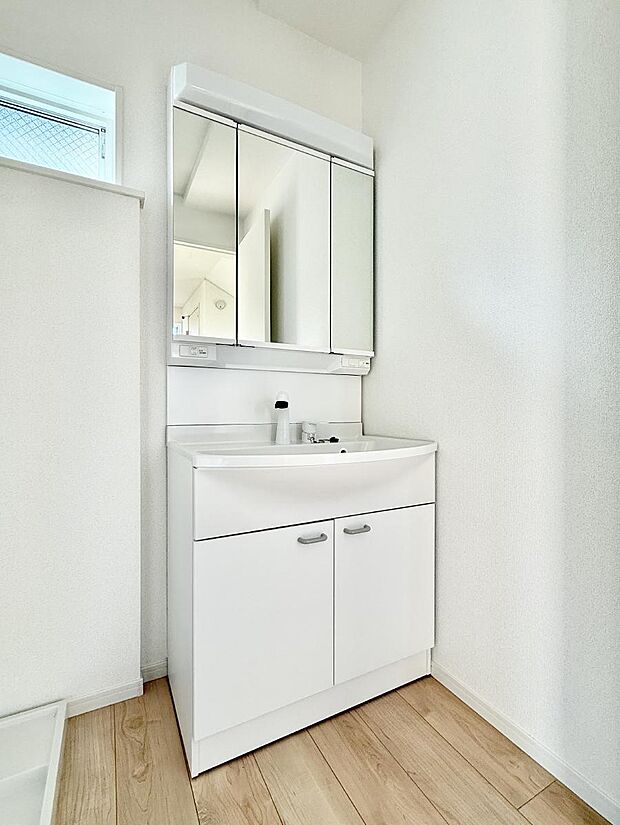 【洗面台・洗面所】■清潔感があり、気持ちよく使えます