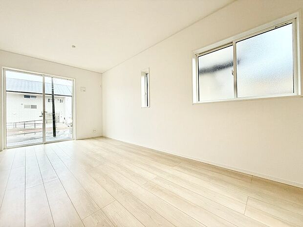 【リビング】■自然と会話が生まれる、心地よいひととき