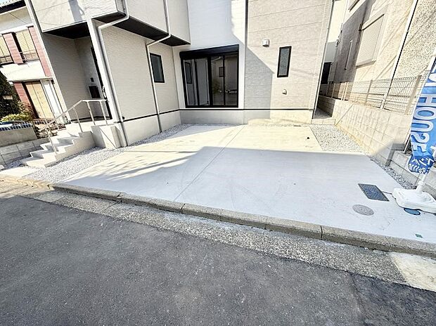 【駐車場】■カースペース有