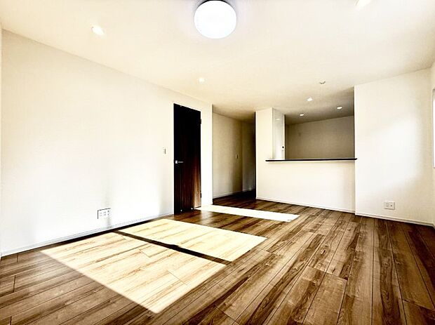 【リビング】■自然と会話が生まれる、心地よいひととき