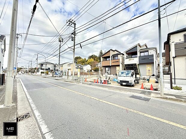 【前面道路含む現地写真】■新しい住まい、街の新しい風景