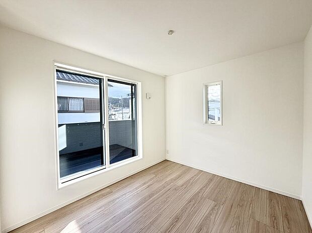 【洋室】■優雅で穏やかな時間が流れる空間