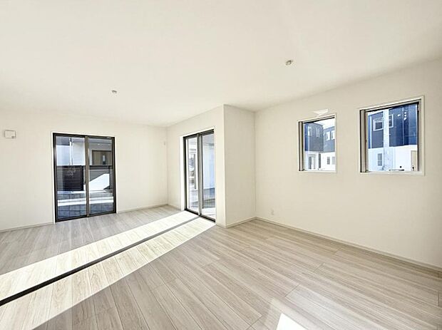 【ダイニング】■何気ない毎日を特別にする、癒しの空間