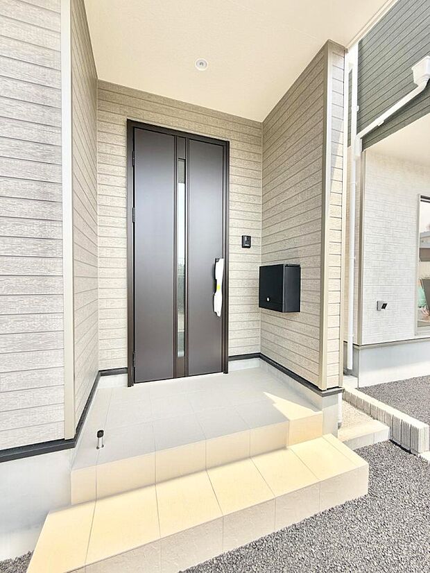 【玄関】■ ここから始まる、笑顔あふれる毎日