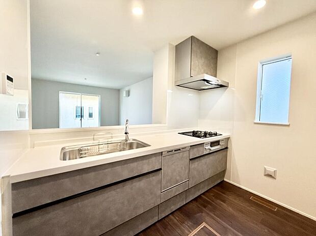 【ダイニングキッチン】■おしゃれで実用的、心ときめくキッチンデザイン