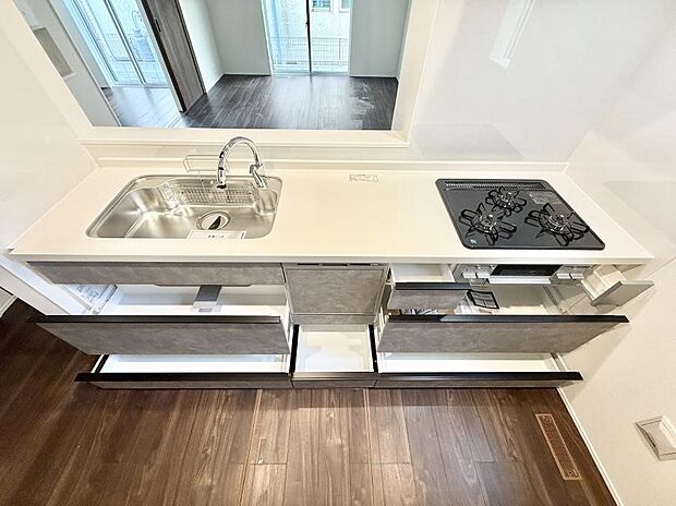 【キッチン】■シンプルで機能的、毎日使いやすいキッチン