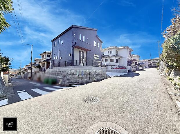 【前面道路含む現地写真】■新しい時代の息吹を感じる、心地よい環境