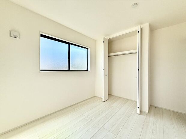 【子供部屋】■読書や趣味リモートワークなどさまざまな用途に対応できる柔軟さがあります