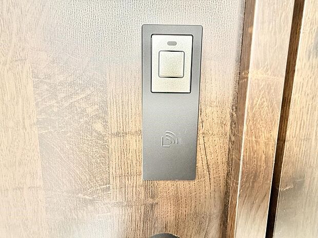 【スマートキー】■鍵を取り出さずに便利に操作できて快適