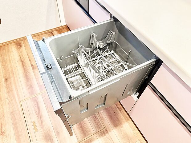 【食洗機】■食後の片づけも食洗器があれば時短に。ご家族との時間を増やせます