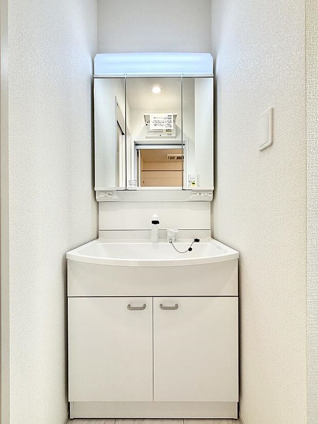 【洗面台・洗面所】■清潔感があり、気持ちよく使えます