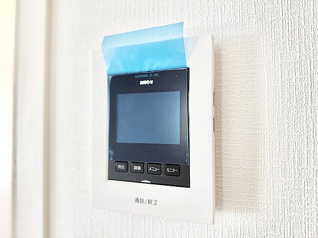 【TVモニター付インターフォン】■画面でしっかり確認でき防犯対策に最適