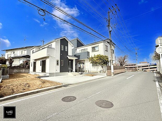【前面道路含む現地写真】■新しい住まい、街の新しい風景