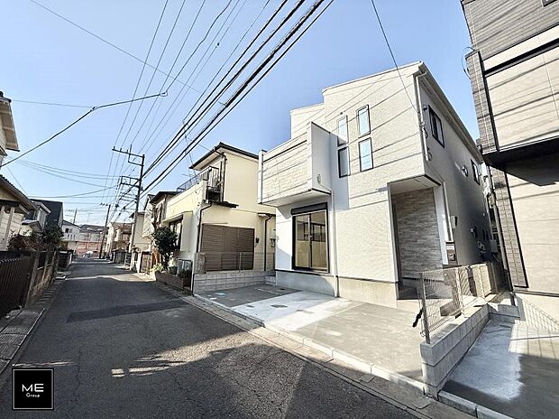 【前面道路含む現地写真】■新しい時代の息吹を感じる、心地よい環境