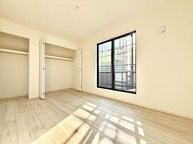 【洋室】■優雅で穏やかな時間が流れる空間