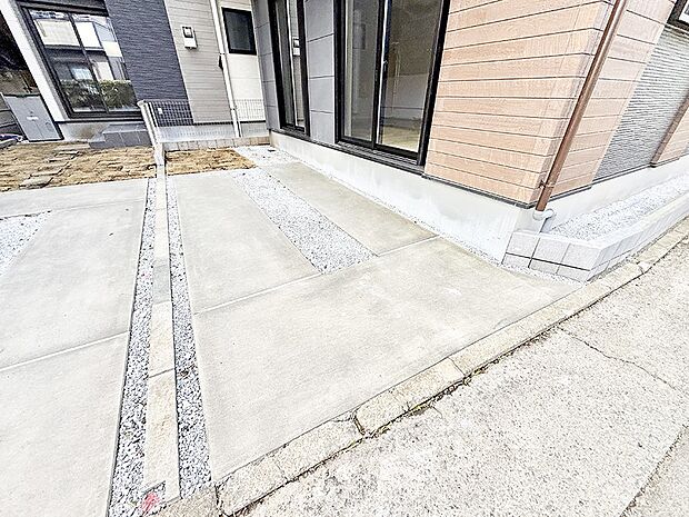 【駐車場】■カースペース有