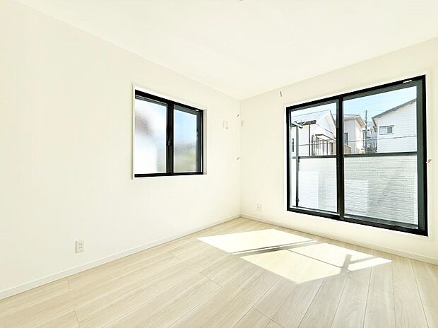 【洋室】■心地よい雰囲気が漂う落ち着いた空間