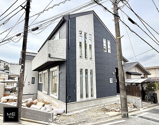 【現地外観写真】■暮らしを豊かにする充実した仕様設備で快適に