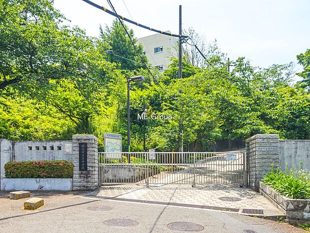 横浜市立浜中学校（約1,100m・徒歩14分）