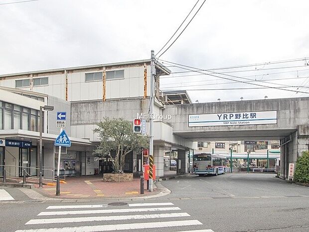 京浜急行久里浜線「YRP野比」駅(約2,400m・徒歩30分)