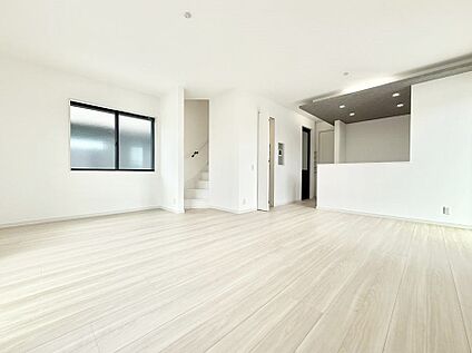 リビングダイニング