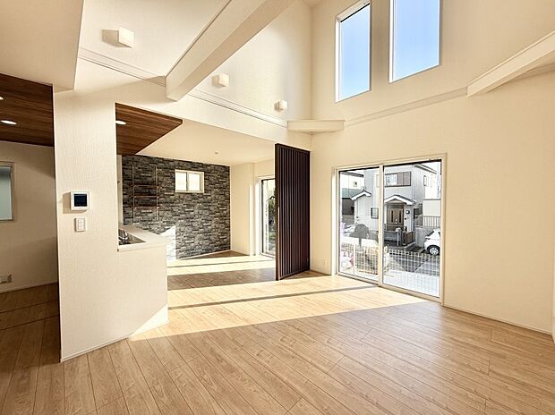 【ダイニング】■何気ない毎日を特別にする、癒しの空間