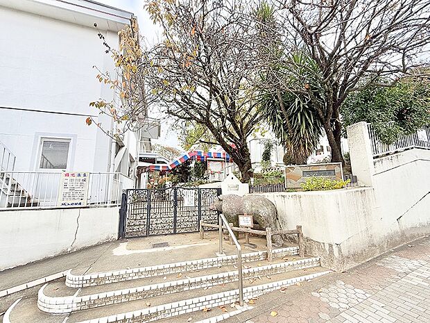 城山幼稚園（約1,520m・徒歩19分）