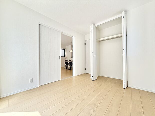 【洋室】■どこになにを置くか楽しみな自分のお部屋