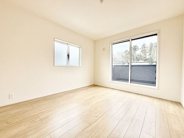 【洋室】■自分だけのスペース どんなお部屋にするかとっても楽しみですね