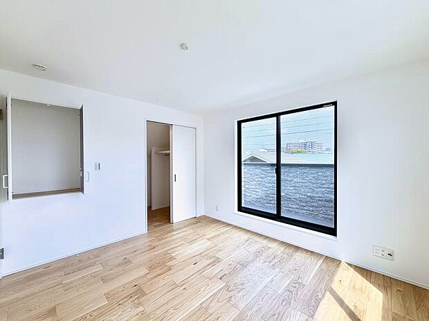 【子供部屋】■自分の好みに合わせたインテリアを整えやすく個性を反映できる場所です