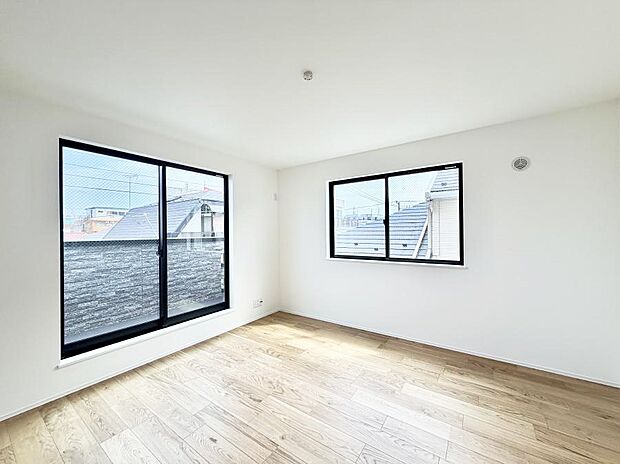 【洋室】■自分だけのスペース どんなお部屋にするかとっても楽しみですね