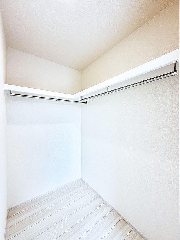 【その他内観】■プラスαの収納スペース