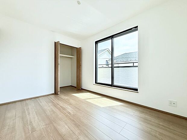 【洋室】■優雅で穏やかな時間が流れる空間