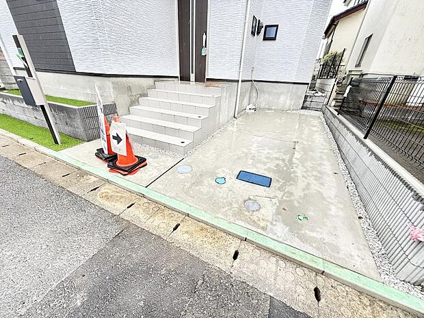 【駐車場】■カースペース有