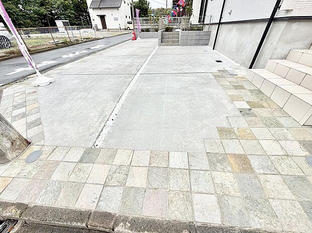 【駐車場】■毎日の駐車が快適に