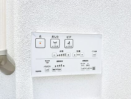 ハンドシャワー付洗面台
