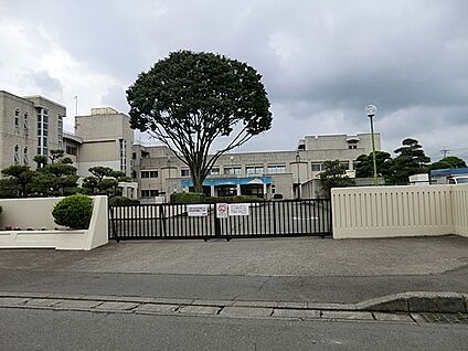 相模原市立上溝南中学校 1400m(18分)