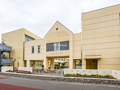 綾瀬市立早園小学校 600m(8分)