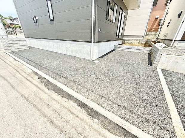 【駐車場】3号棟 ■カースペース有