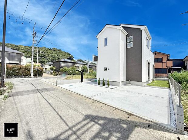 【前面道路含む現地写真】■家族とのお出かけが楽しくなる環境です