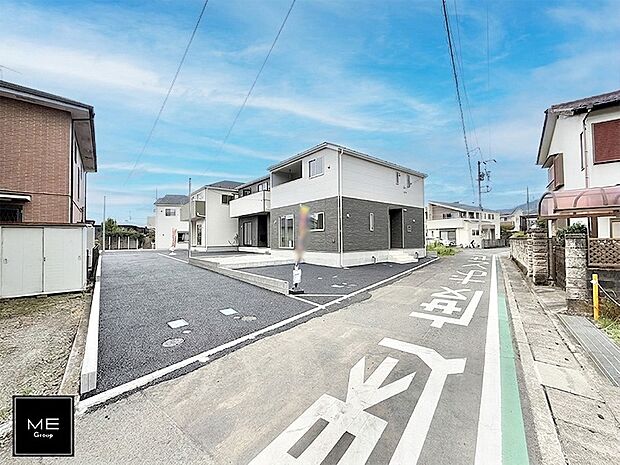 【前面道路含む現地写真】■新しい時代の息吹を感じる、心地よい環境
