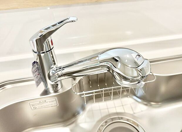 【浄水器】■清潔でおいしい水を手軽に供給してくれます