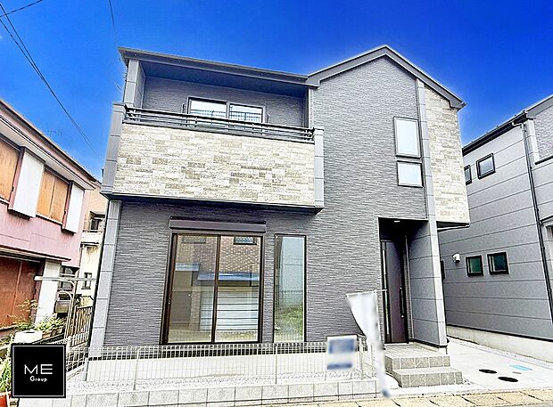 【現地外観写真】2号棟 ■家族みんなが笑顔で過ごせる、安心感のある住まい