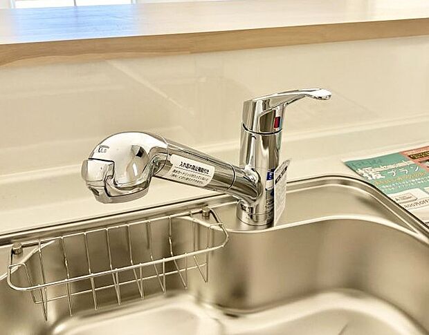 【浄水器】■清潔でおいしい水を手軽に供給してくれます