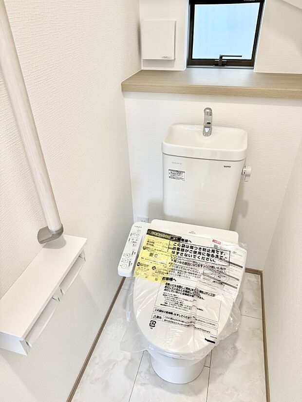 【トイレ】A号棟 ■毎日使う場所だからこそ、清潔感溢れる空間