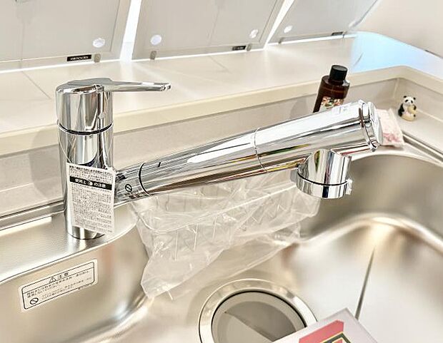 【浄水器】■清潔でおいしい水を手軽に供給してくれます