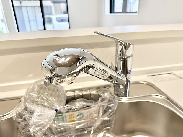 【浄水器】■不純物をしっかり除去して安心して飲めます