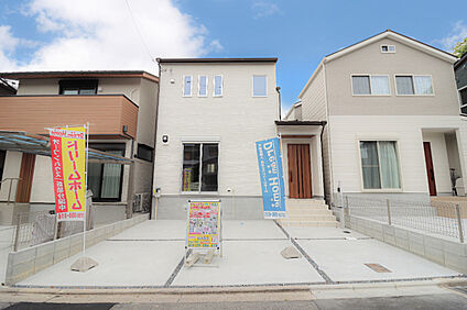 【モデルハウスへご案内致します！】